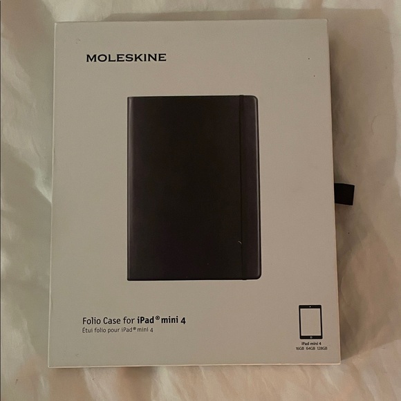 NWT Moleskine Black iPad Mini 4 Folio Case